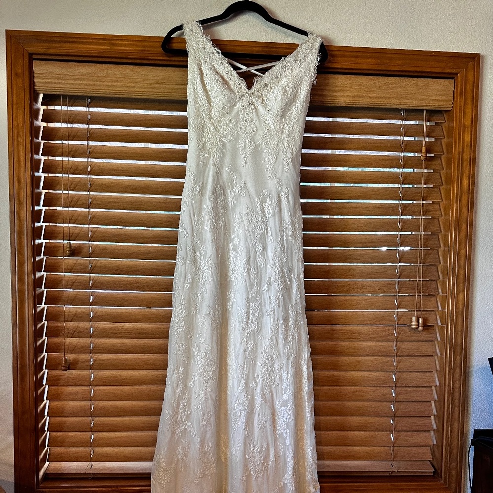 Robert Bullock wedding dress